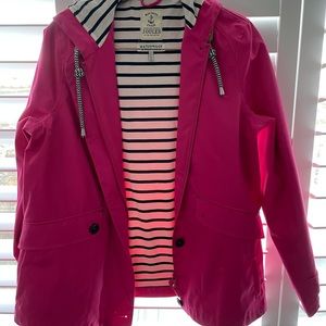 Beautiful water proof rain or spring Joule jacket.
